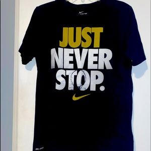 Nike dri-fit black short sleeve t-shirt men’s M